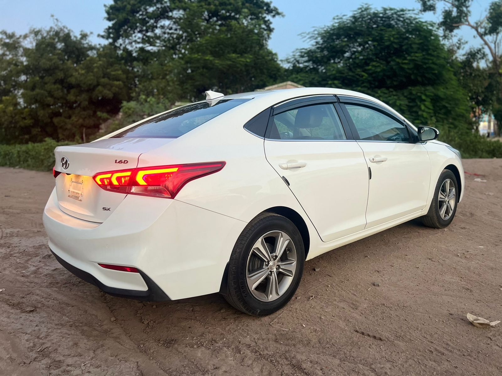 Verna image 6 Verna image 6