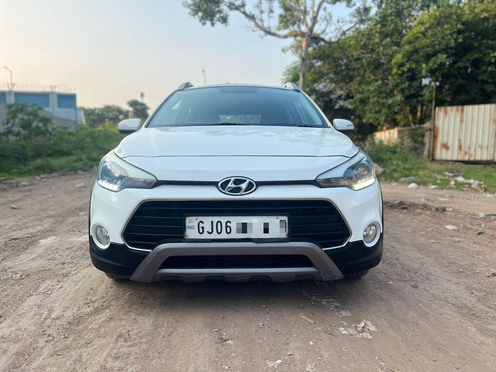 i20 Active image 6 i20 Active image 6