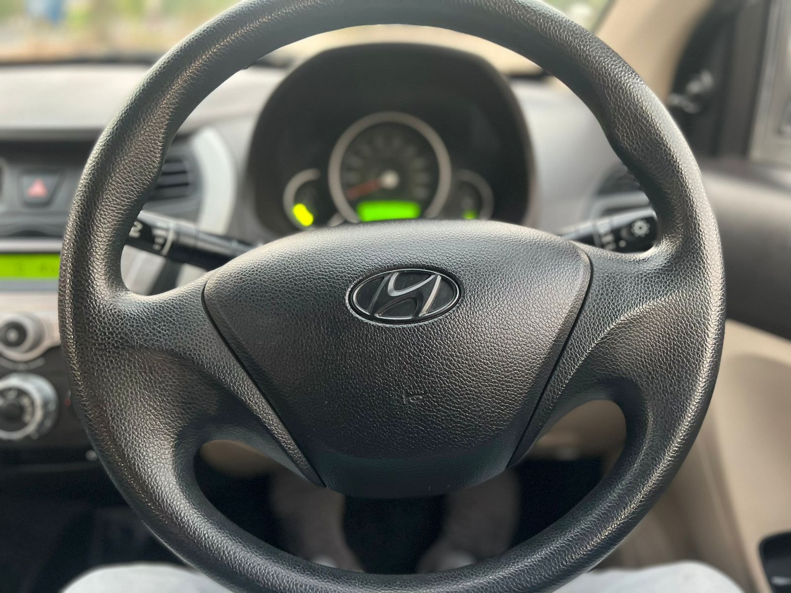 EON image 12 EON image 12