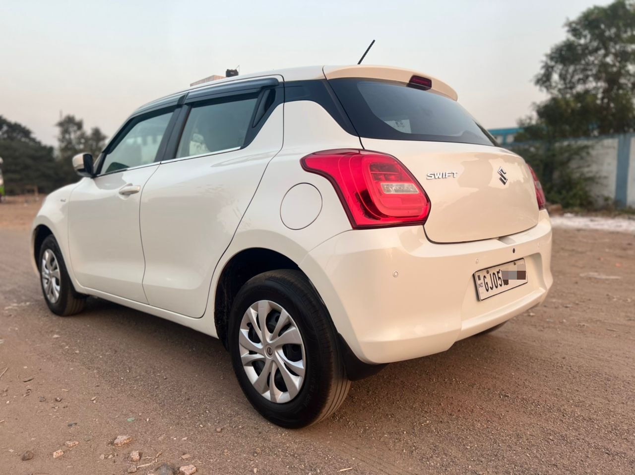 Swift image 3 Swift image 3