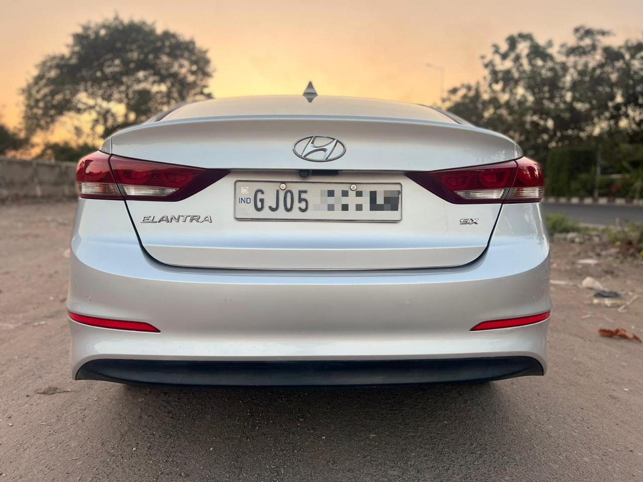 Elantra image 4 Elantra image 4