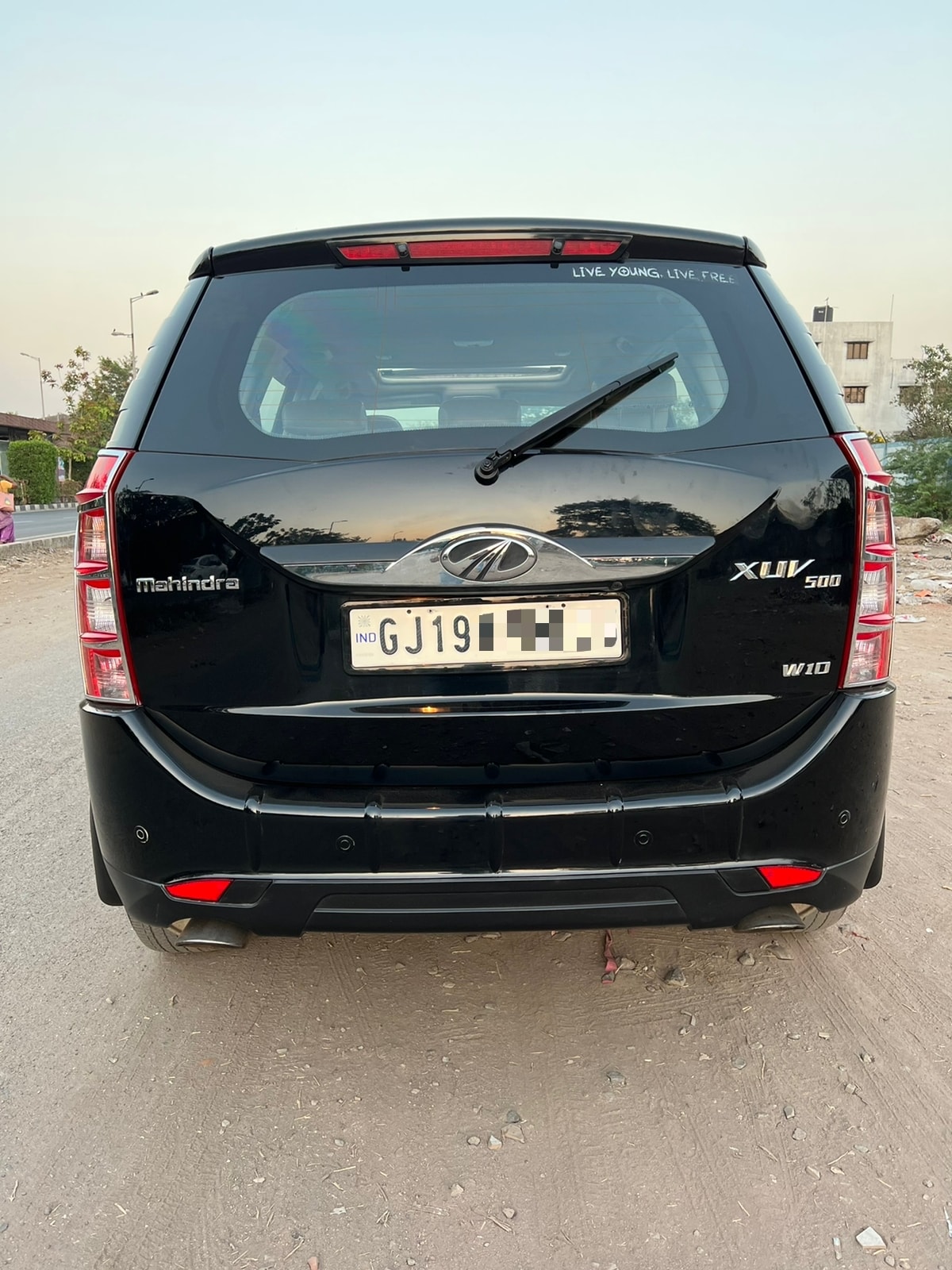 XUV500 image 4 XUV500 image 4