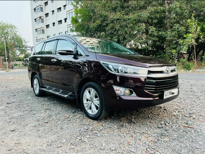 Innova Crysta image 7 Innova Crysta image 7