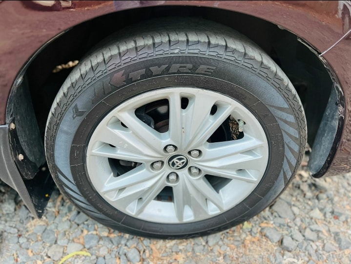 Innova Crysta image 9 Innova Crysta image 9