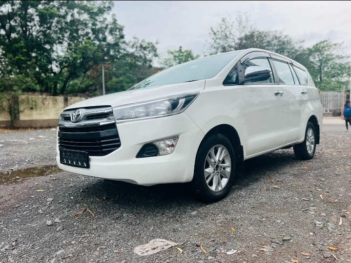 Innova Crysta image 1 Innova Crysta image 1