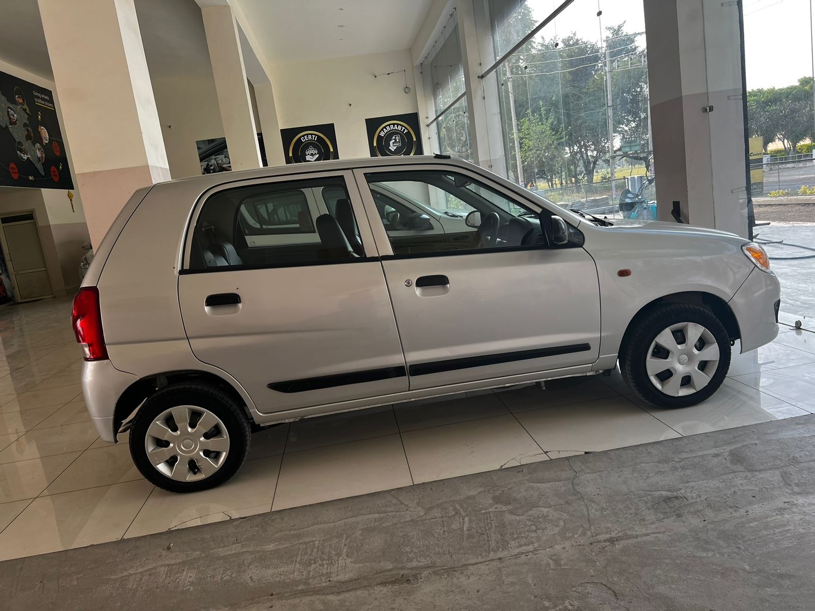 Alto K10 image 2 Alto K10 image 2