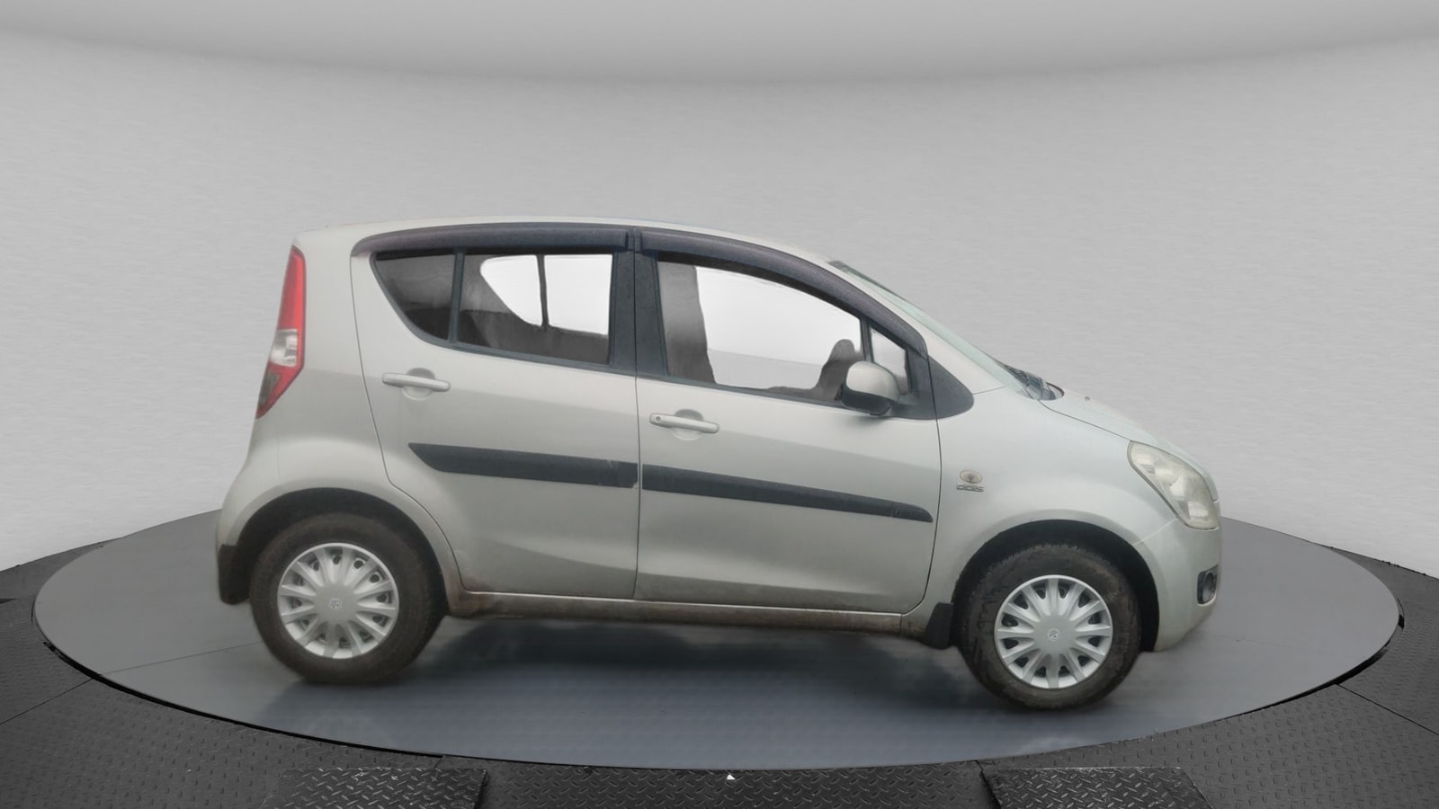 Ritz image 6 Ritz image 6