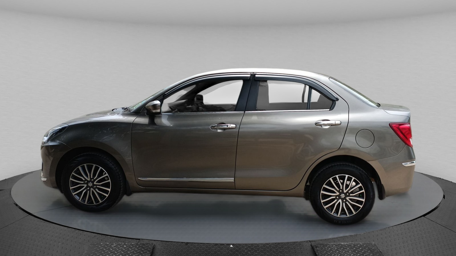 Swift DZire image 2 Swift DZire image 2