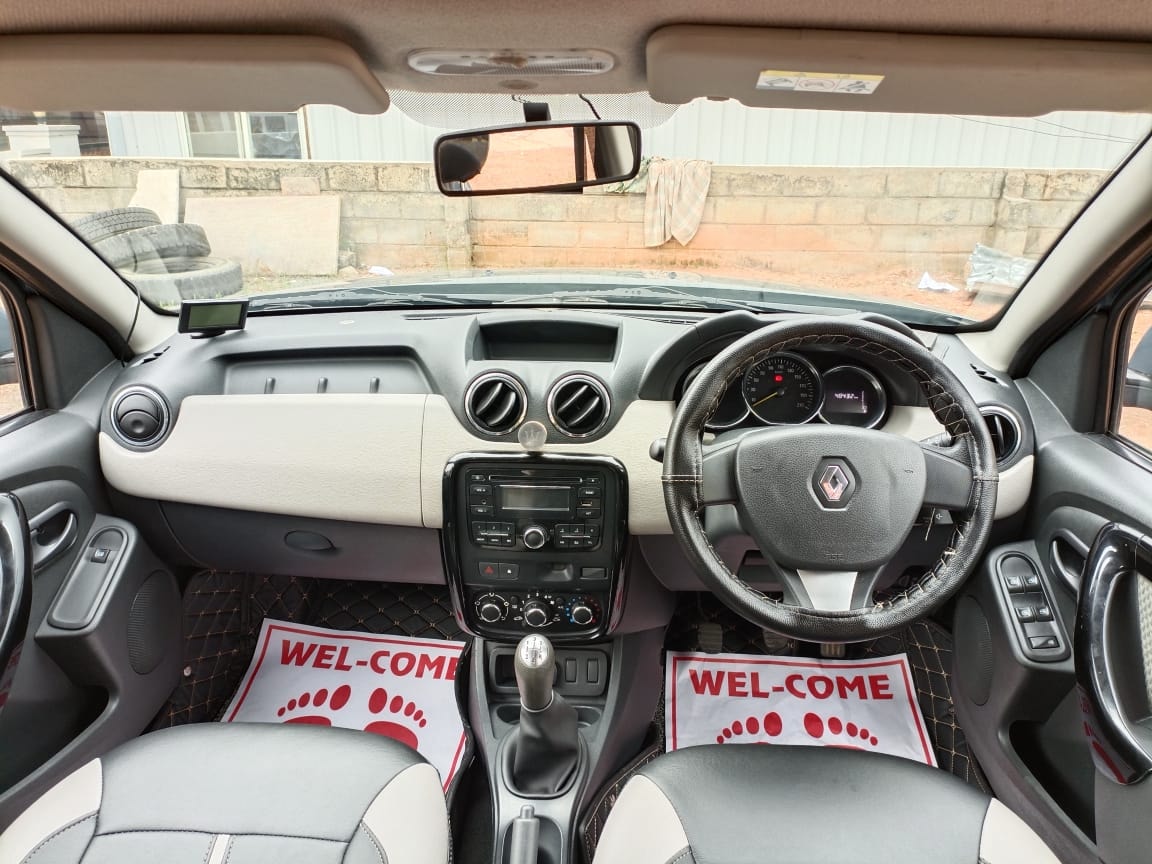 Duster image 13 Duster image 13