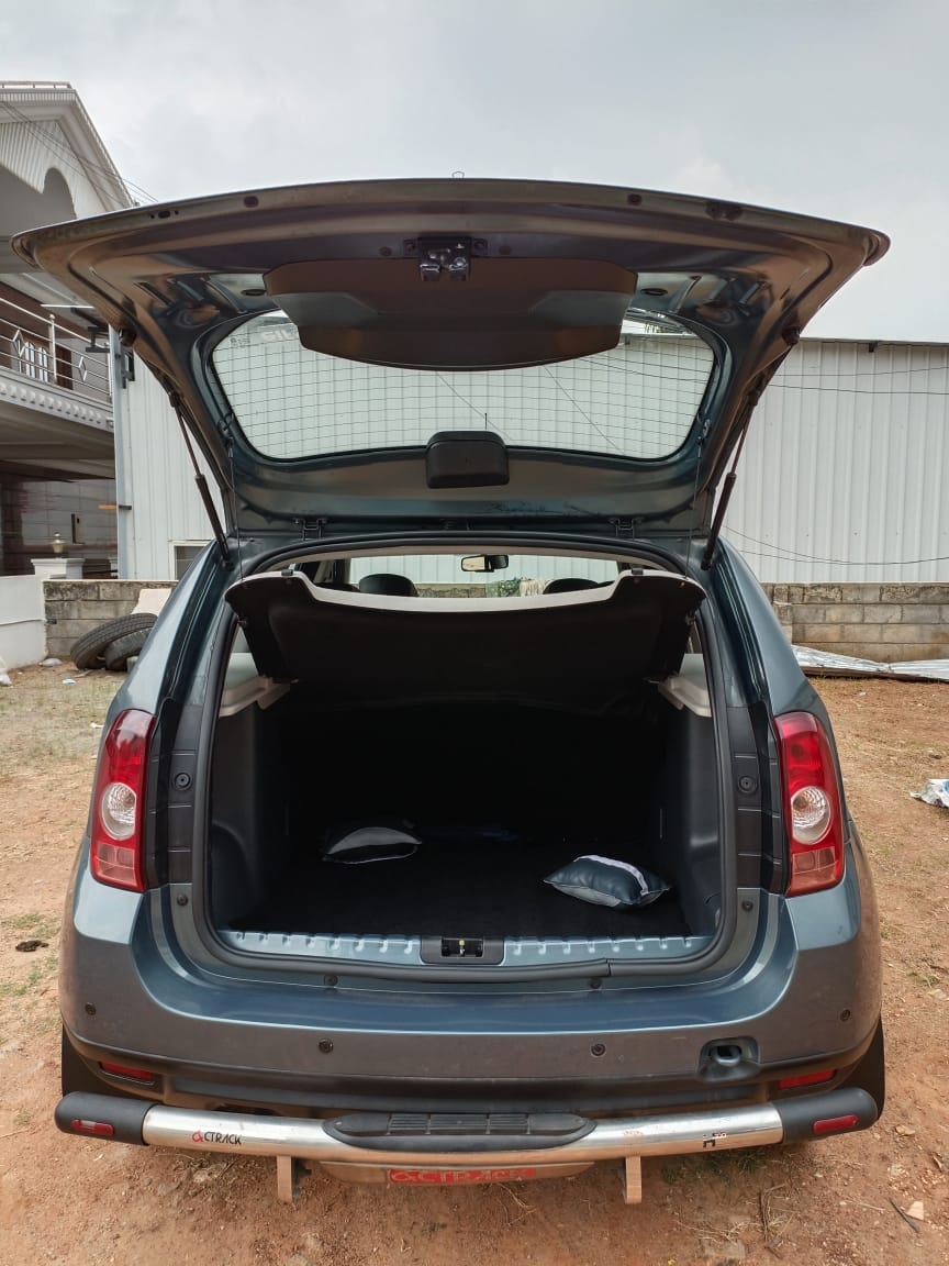 Duster image 9 Duster image 9