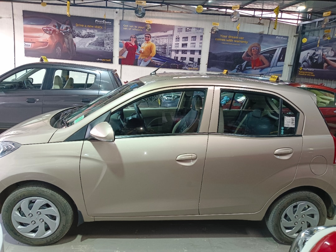 Santro image 2 Santro image 2