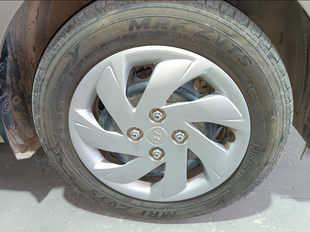 Santro image 9 Santro image 9