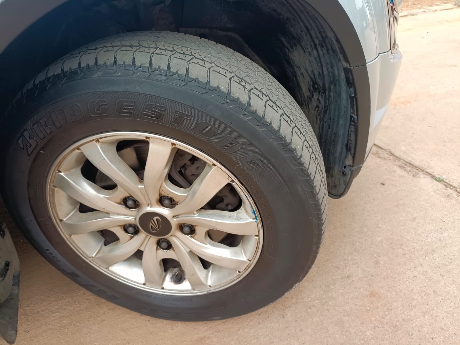 XUV500 image 16 XUV500 image 16