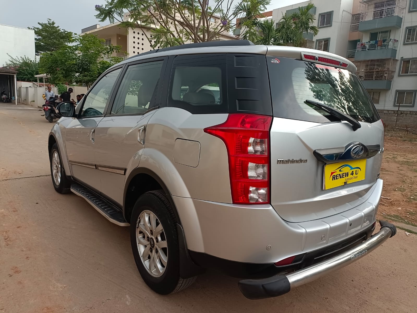 XUV500 image 3 XUV500 image 3