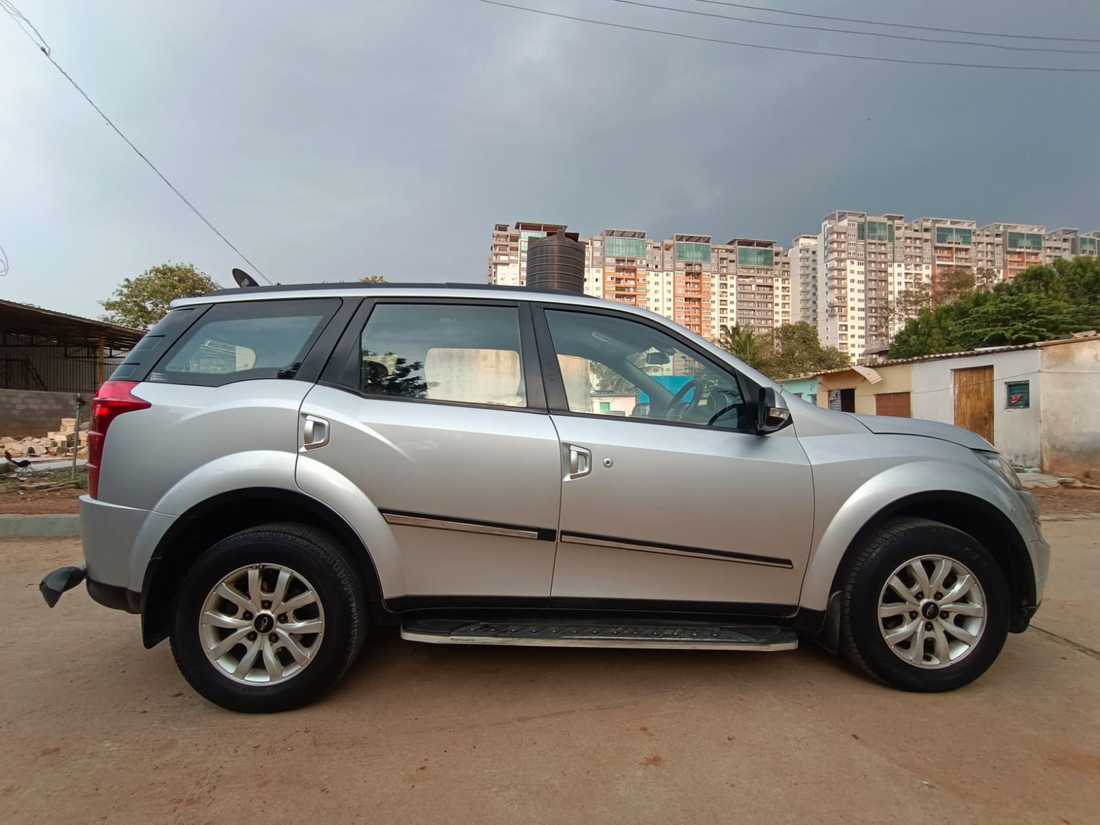 XUV500 image 6 XUV500 image 6