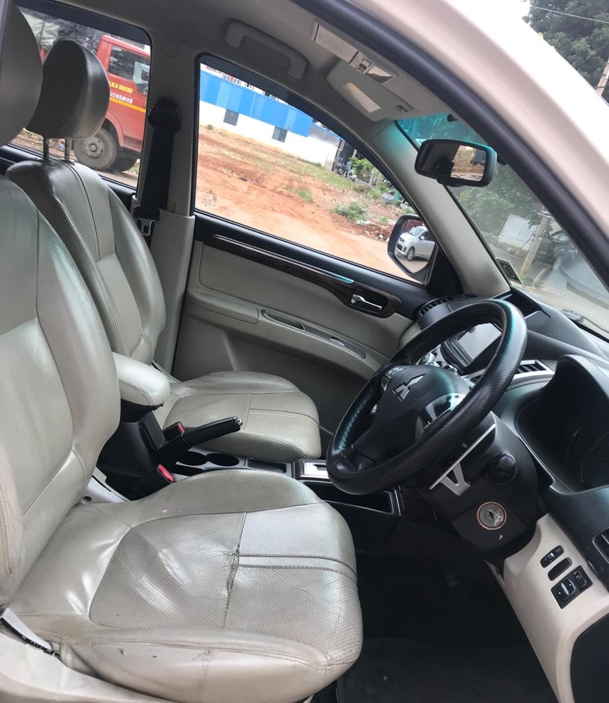 Pajero Sport image 10 Pajero Sport image 10