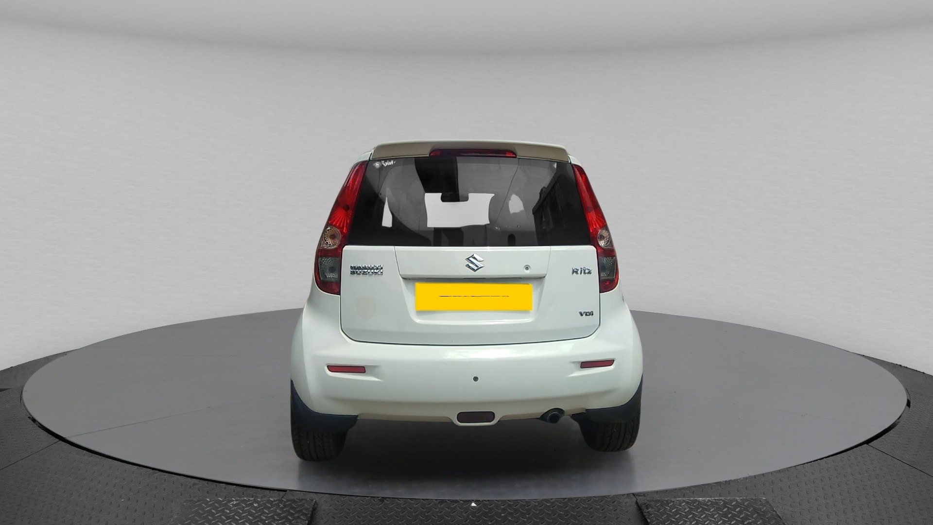 Ritz image 4 Ritz image 4