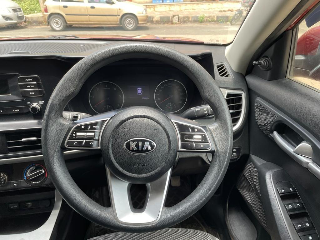 Seltos image 15 Seltos image 15