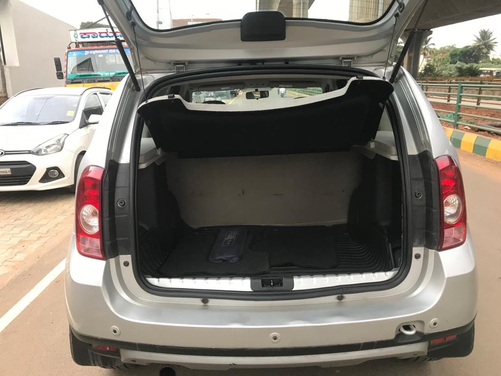 Duster image 9 Duster image 9