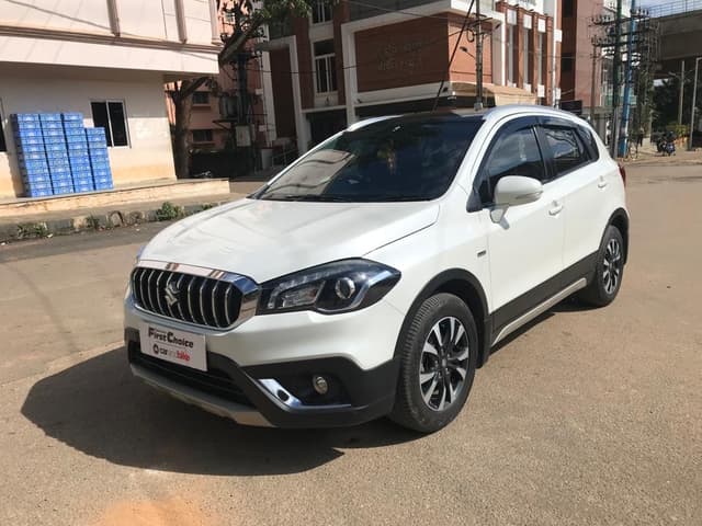 Suzuki Scross Suzuki S Cross Km Suzuki S-Cross Review 2025