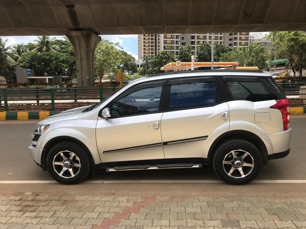 XUV500 image 4 XUV500 image 4