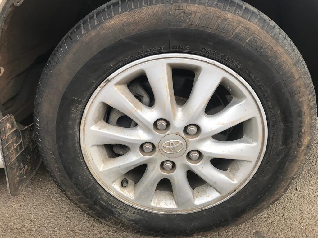 Innova image 10 Innova image 10