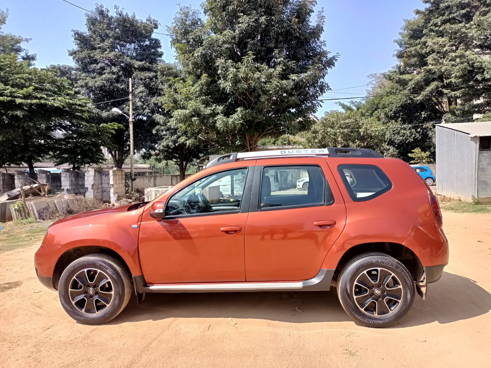 Duster image 2 Duster image 2