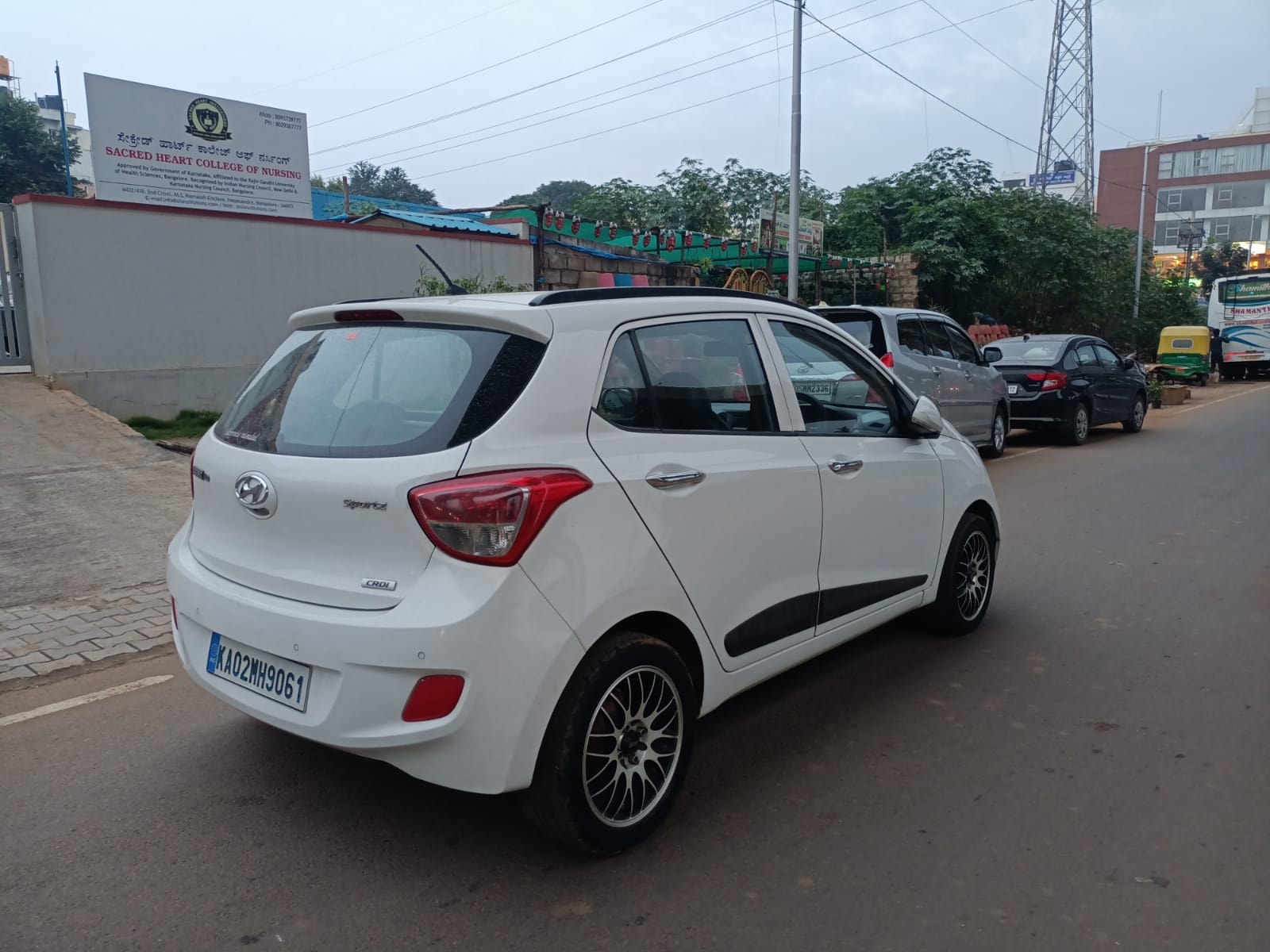 Grand i10 image 6 Grand i10 image 6