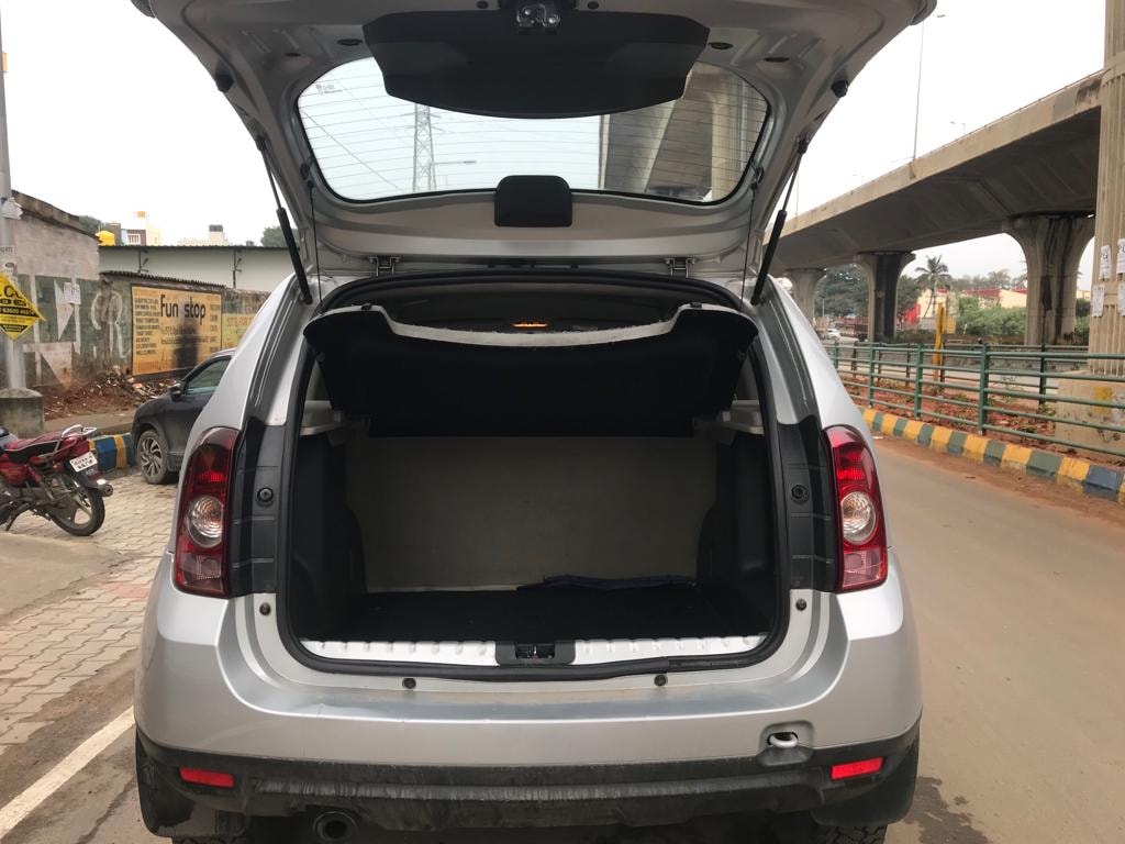 Duster image 9 Duster image 9