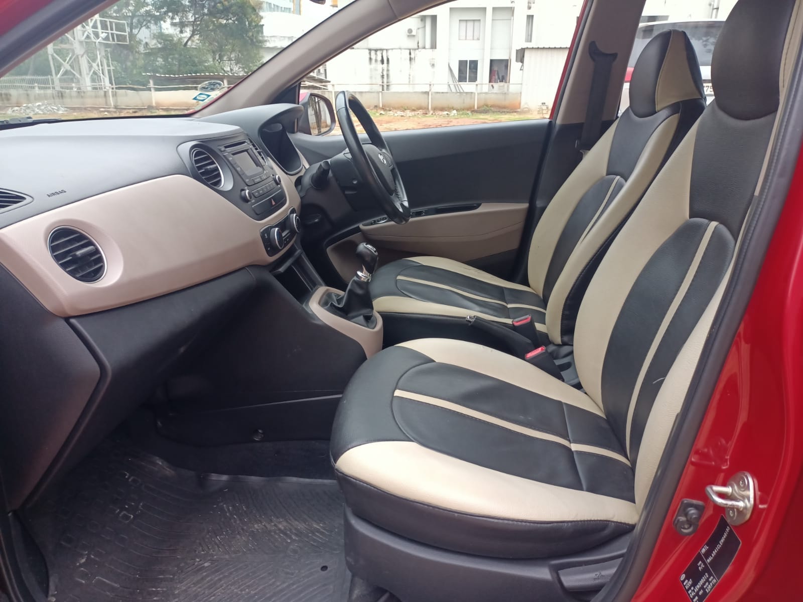 Xcent image 15 Xcent image 15