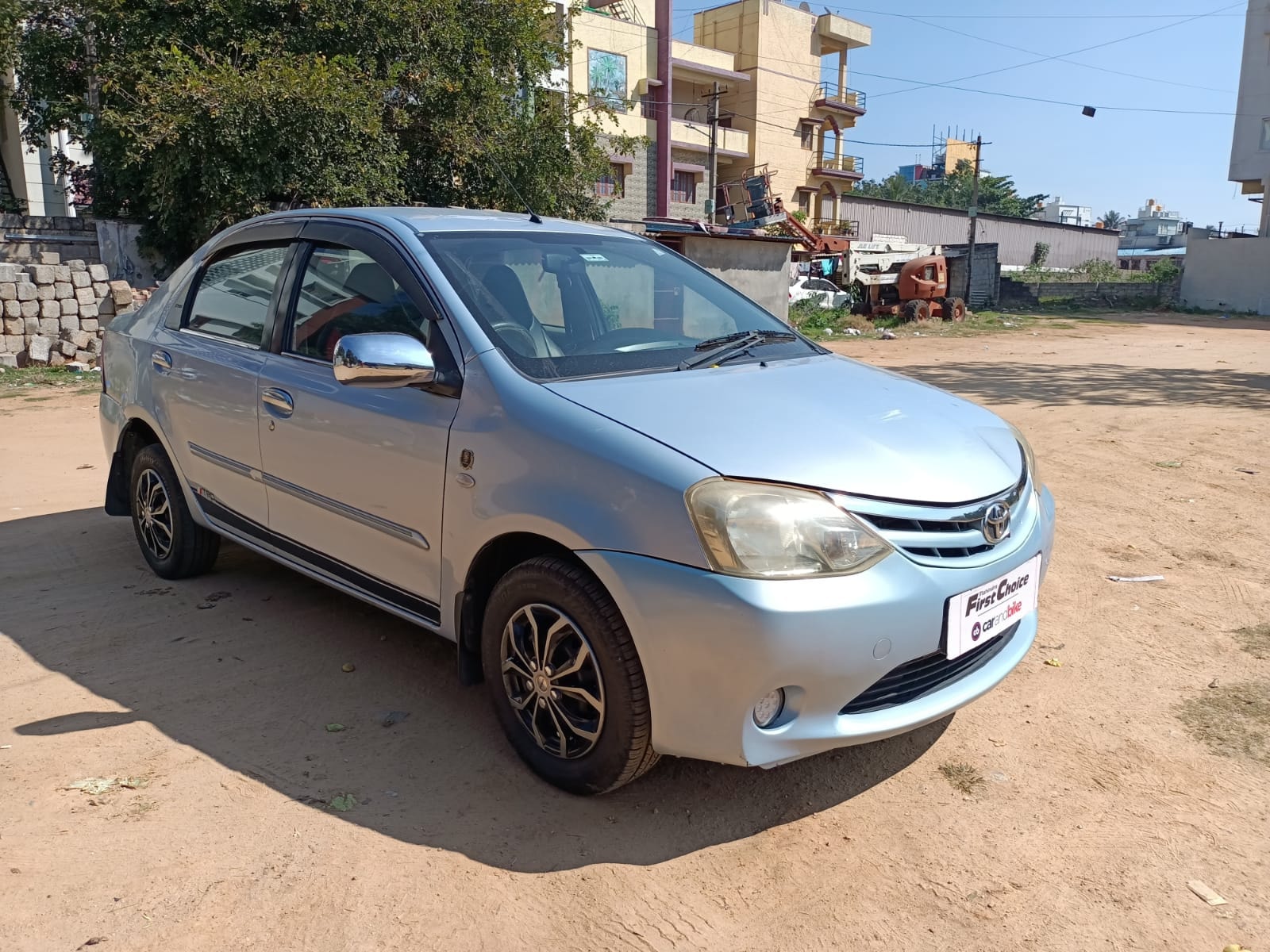 Etios image 2 Etios image 2