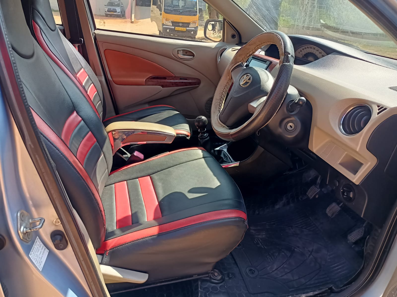 Etios image 15 Etios image 15