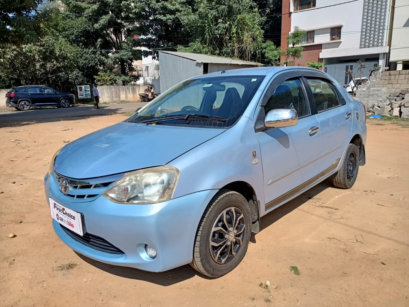 Etios image 5 Etios image 5