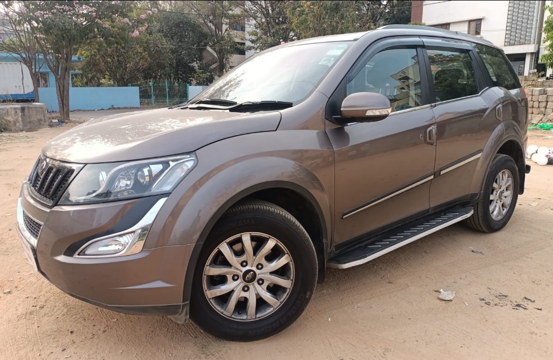 XUV500 image 1 XUV500 image 1