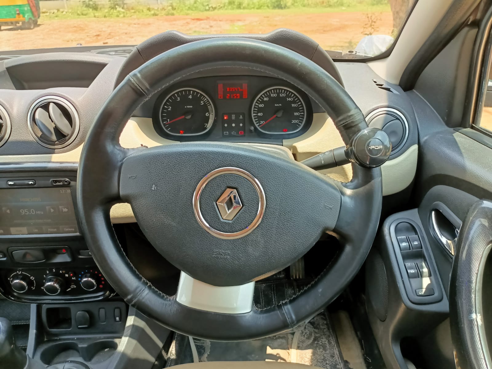 Duster image 12 Duster image 12