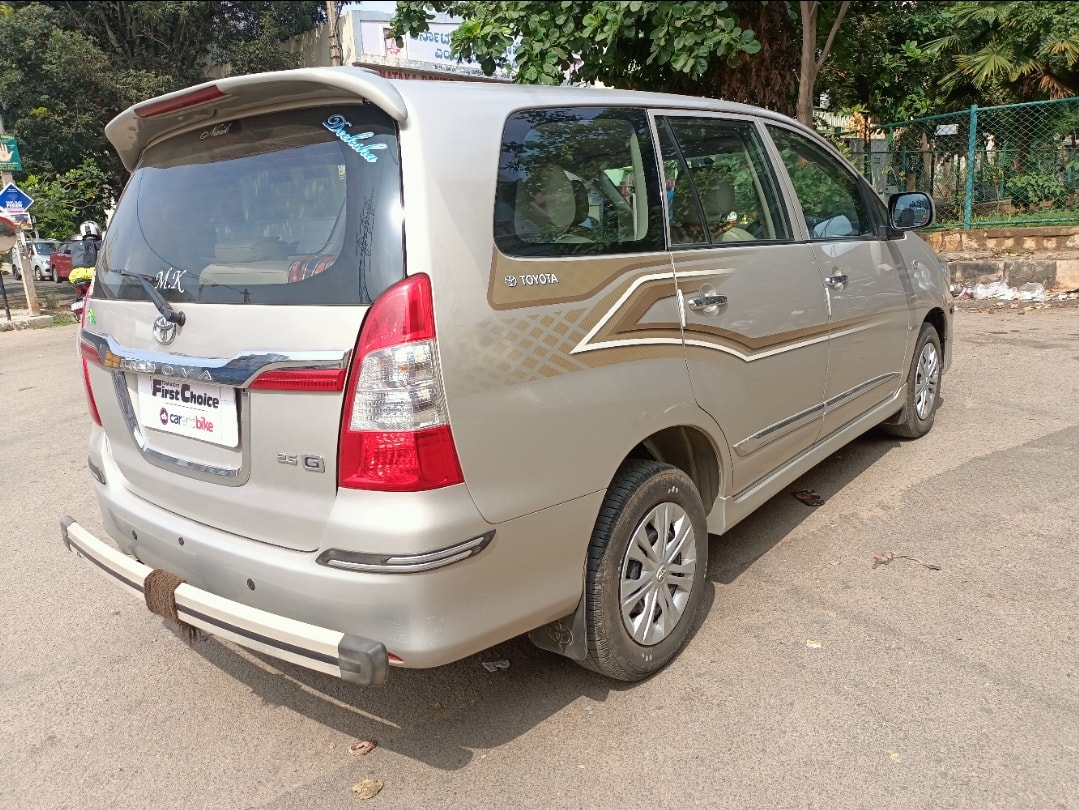 Innova image 3 Innova image 3