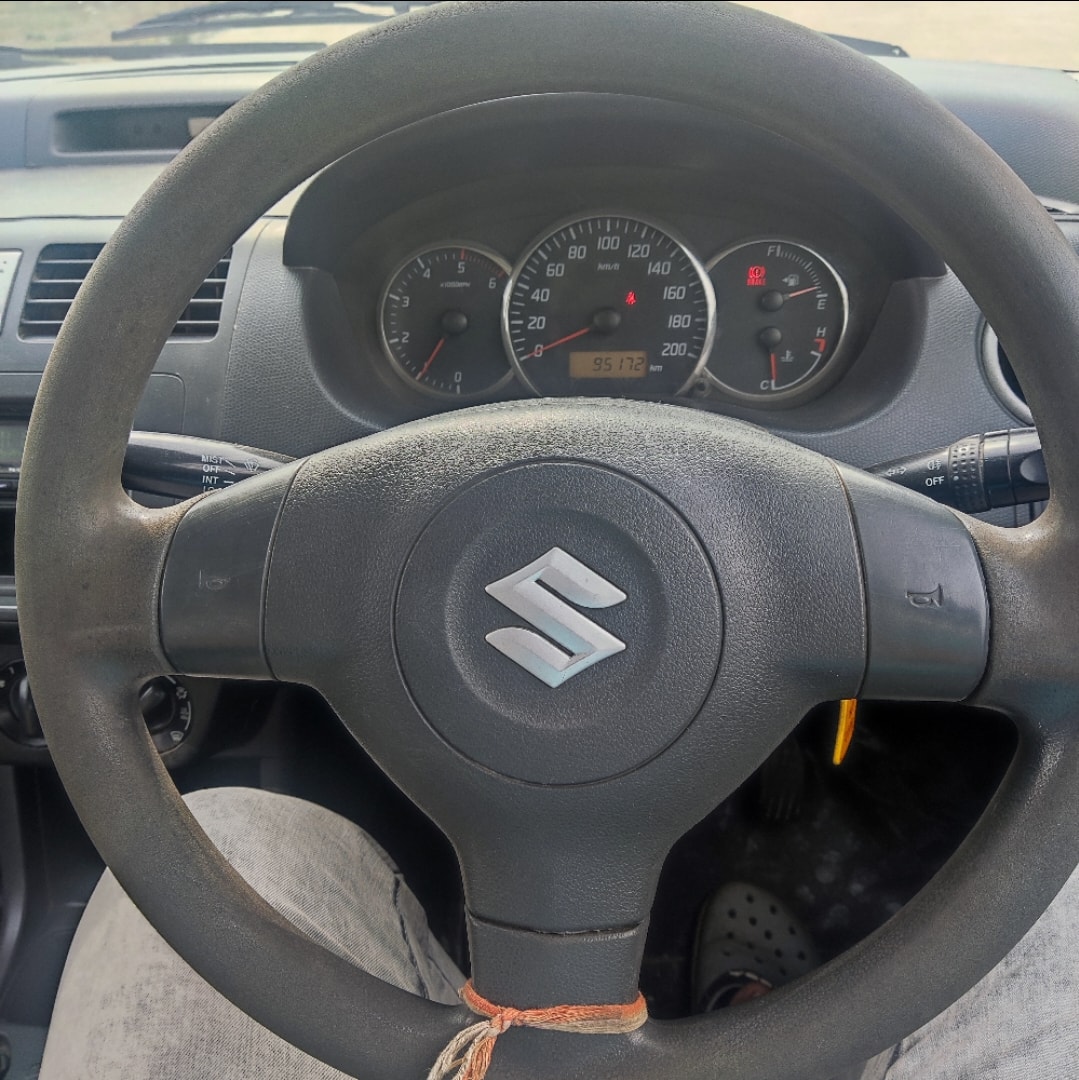 Swift image 12 Swift image 12