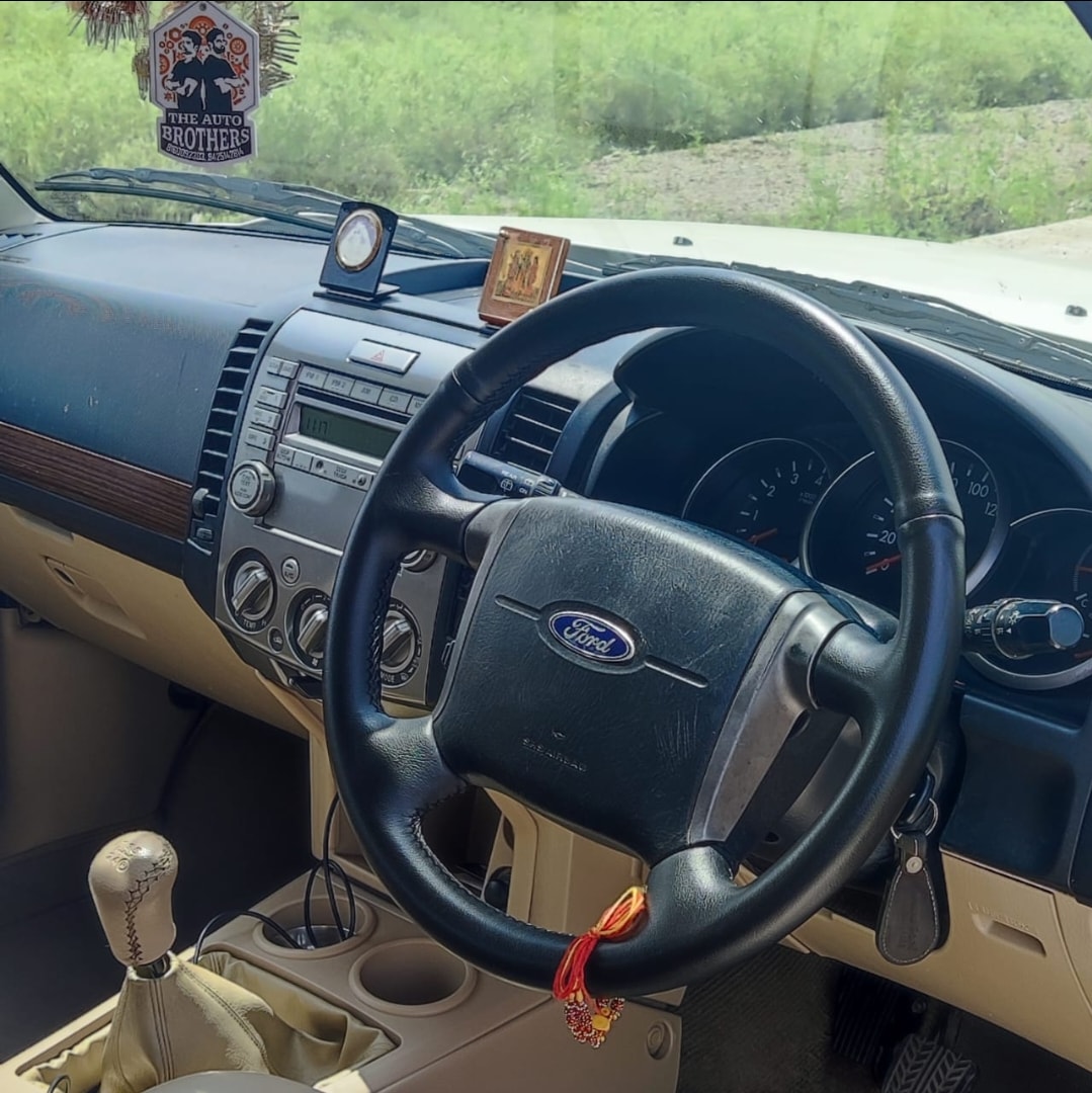 Endeavour image 11 Endeavour image 11