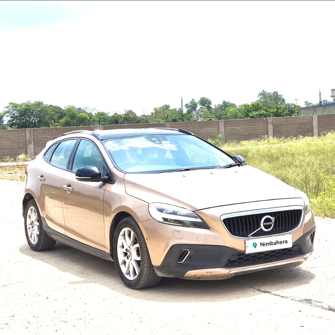 V40 Cross Country image 7 V40 Cross Country image 7