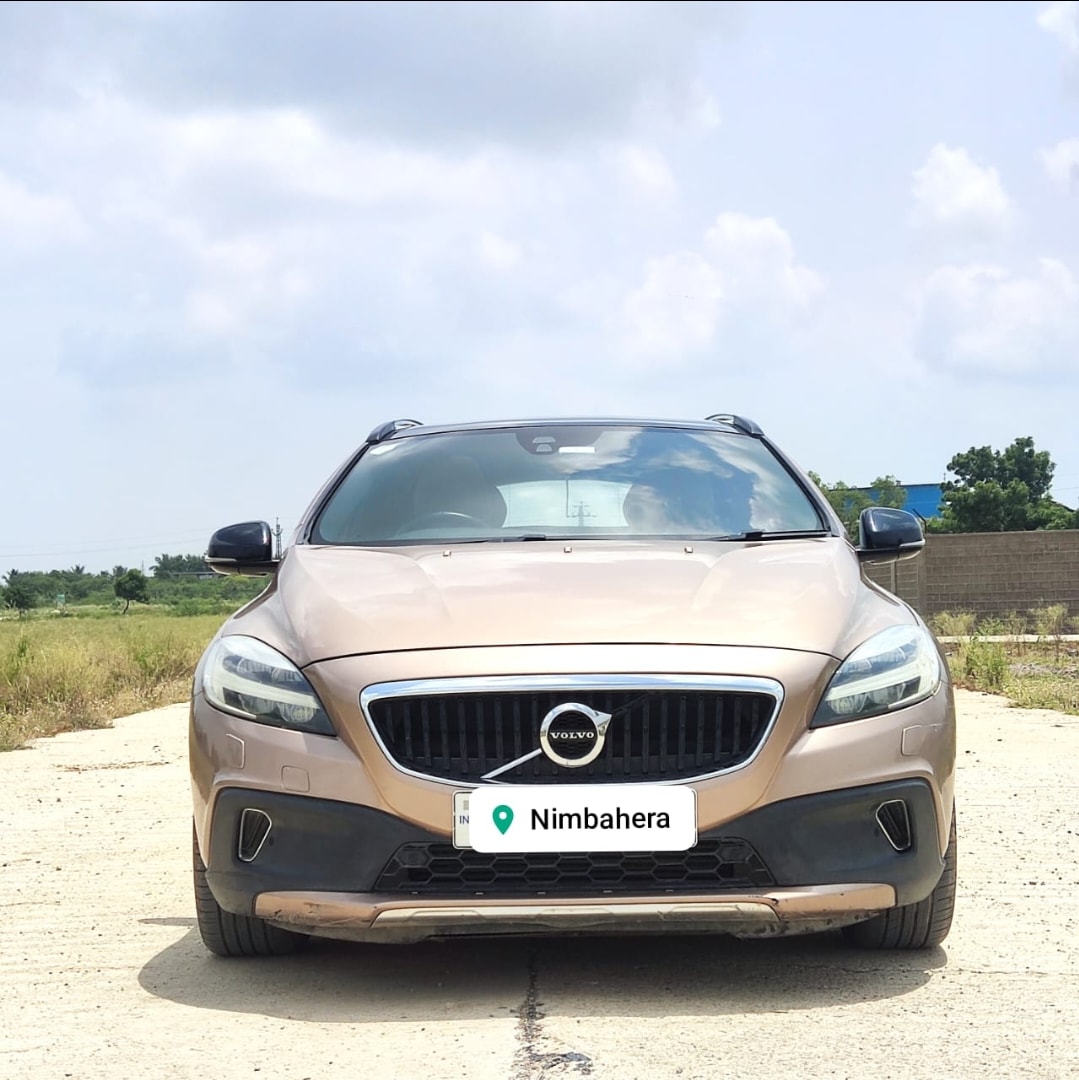 V40 Cross Country image 8 V40 Cross Country image 8