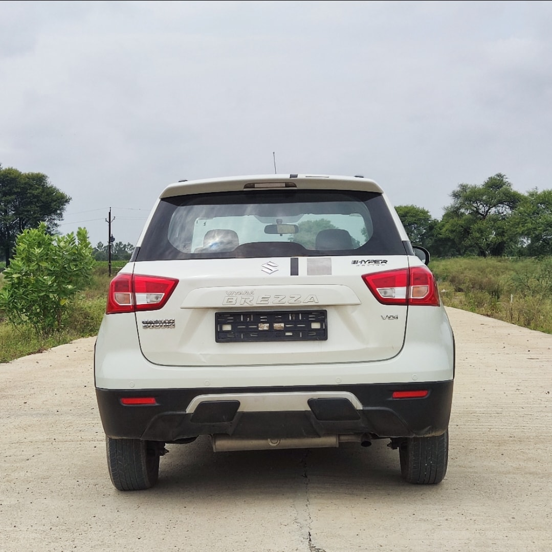 Vitara Brezza image 4 Vitara Brezza image 4