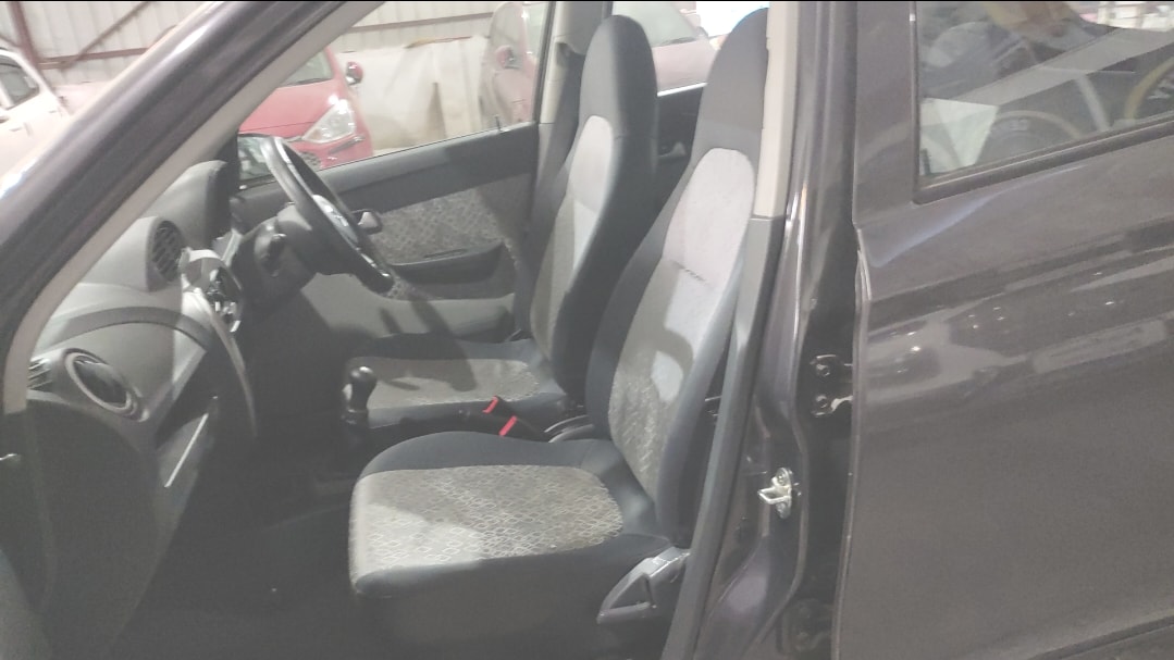 Alto 800 image 15 Alto 800 image 15