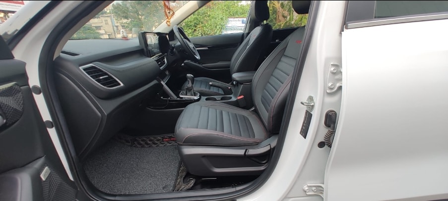 Seltos image 14 Seltos image 14