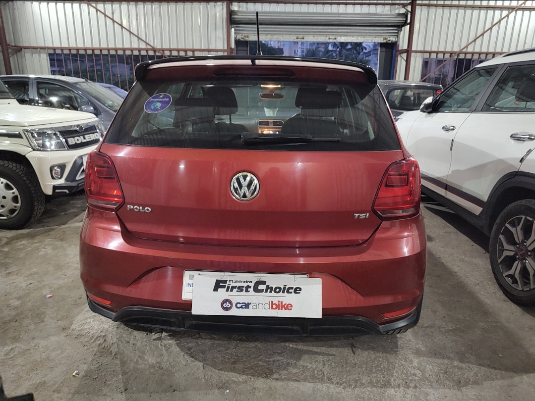 Polo image 4 Polo image 4