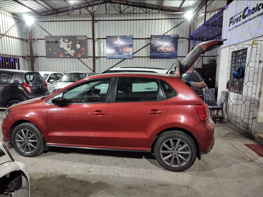 Polo image 10 Polo image 10