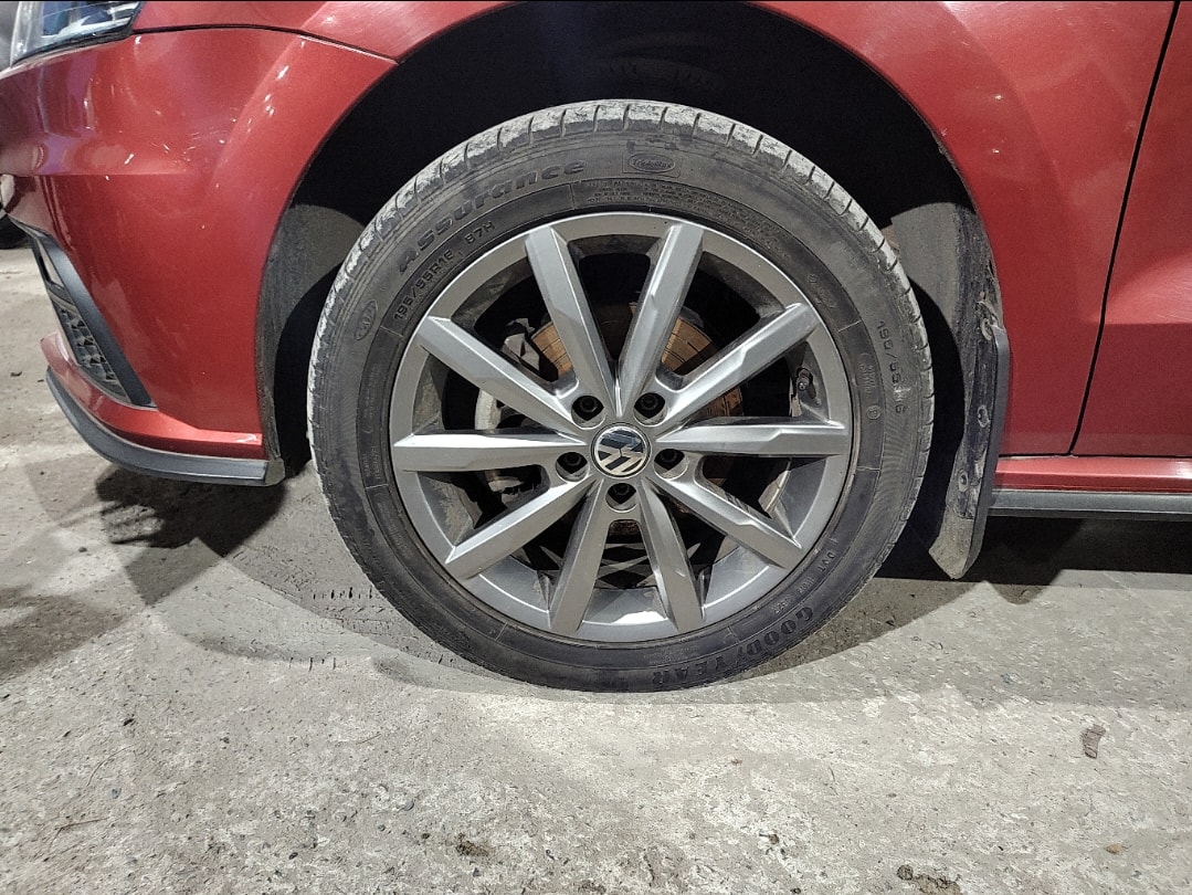 Polo image 9 Polo image 9