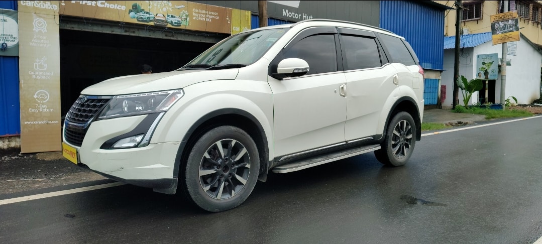 XUV500 image 1 XUV500 image 1