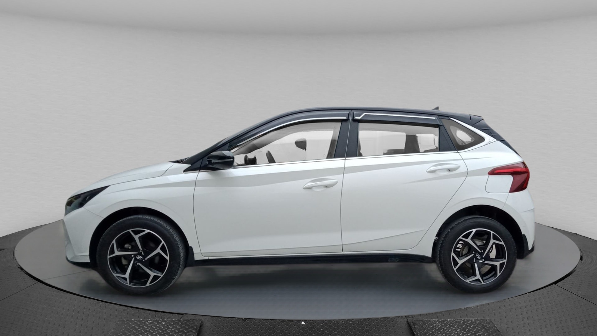 Elite i20 image 2 Elite i20 image 2