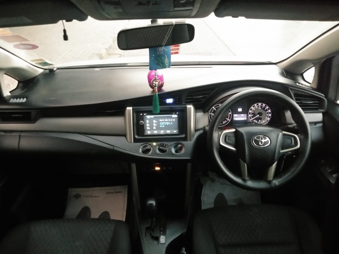 Innova Crysta image 10 Innova Crysta image 10