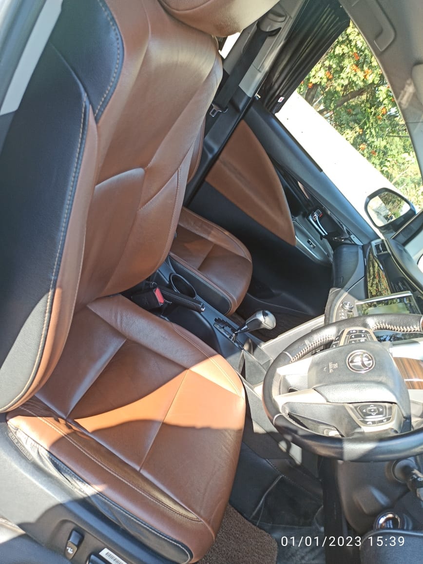 Innova Crysta image 11 Innova Crysta image 11